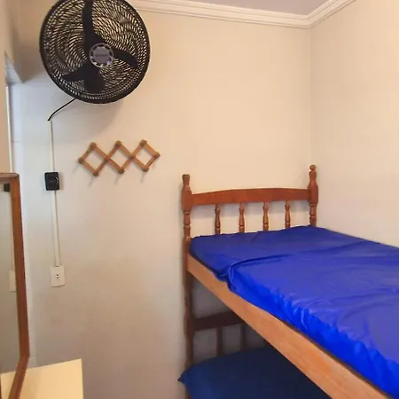 ESD01- Ar Condicionado 5min a pé da Praia da Enseada, Apartamento-3